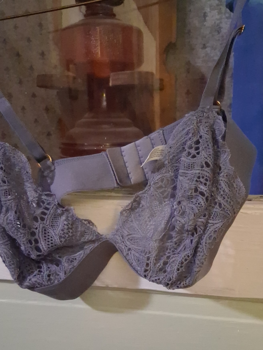 Lively Lace Underwire Bra - Grey